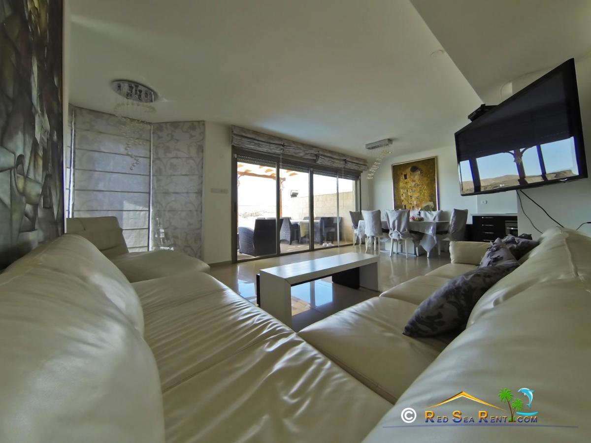 Exclusif Apartment By The Sea Eilat Esterno foto